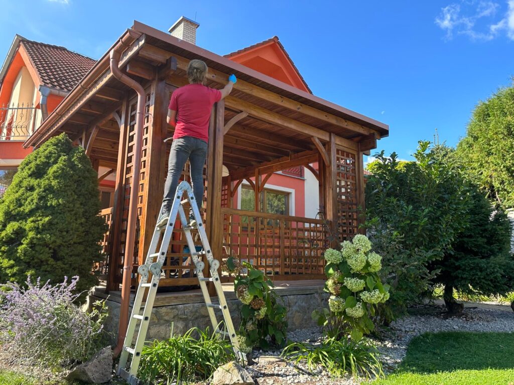 roof painting-gazebo