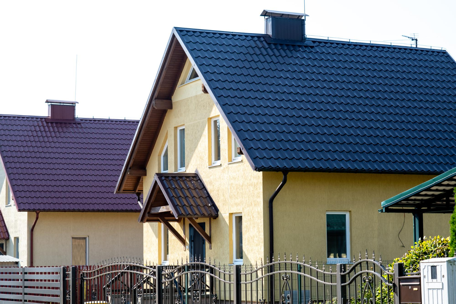 Why Roof Painting Pays Off: 7 Big Benefits You Shouldn’t Ignore